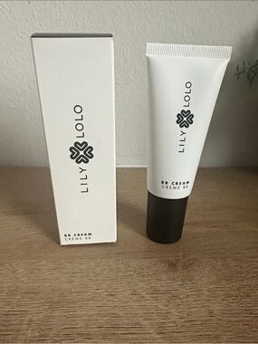BB Cream - Natural White Tube
